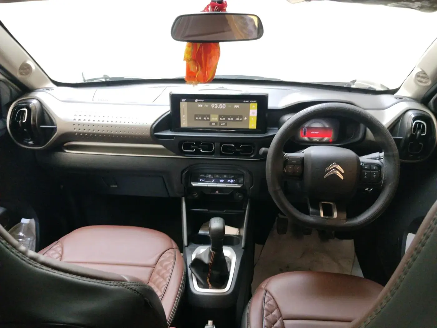 2024 CITROEN C3 SHINE 1.2, Petrol, Manual, 5,522 km, interior