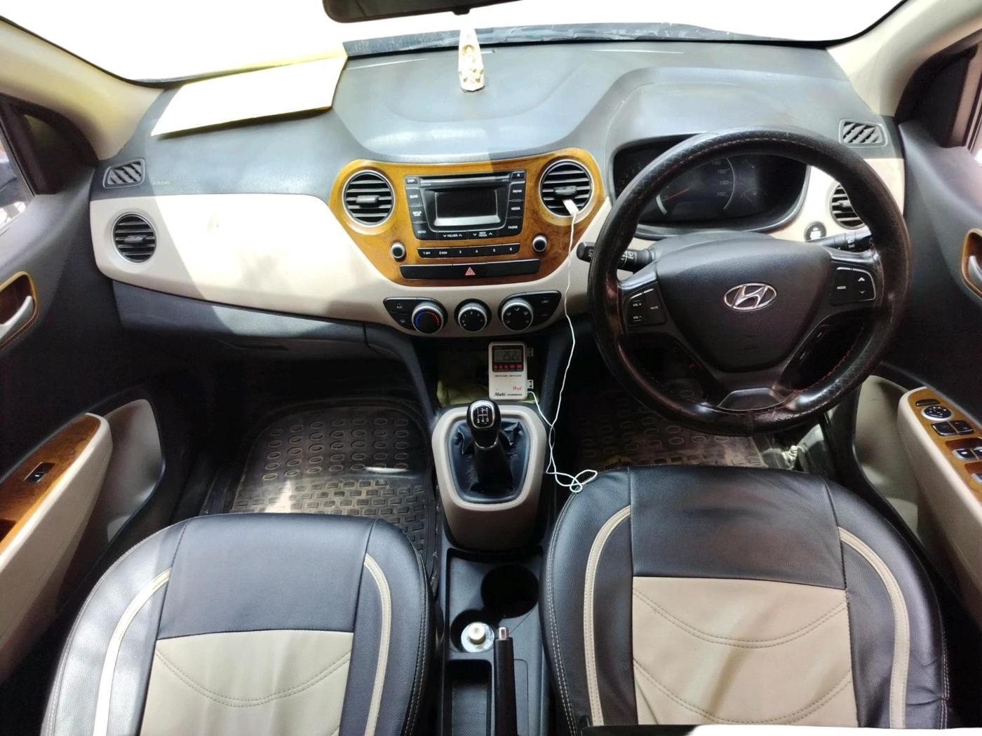 2014 Hyundai Grand i10 ASTA (O) 1.2 KAPPA VTVT, Petrol, Manual, 1,07,936 km, interior