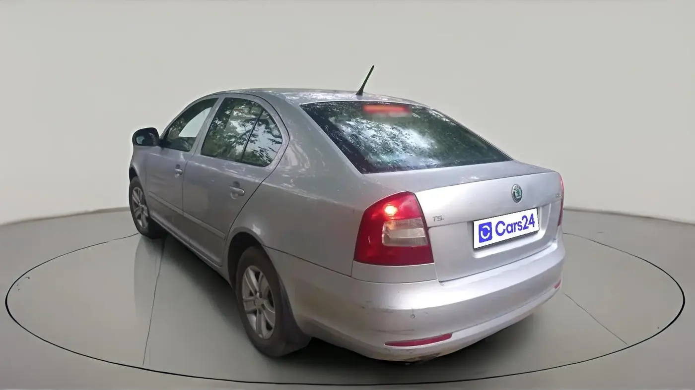 2011 Skoda Laura ACTIVE 1.8 TSI, Petrol, Manual, 48,887 km, exterior