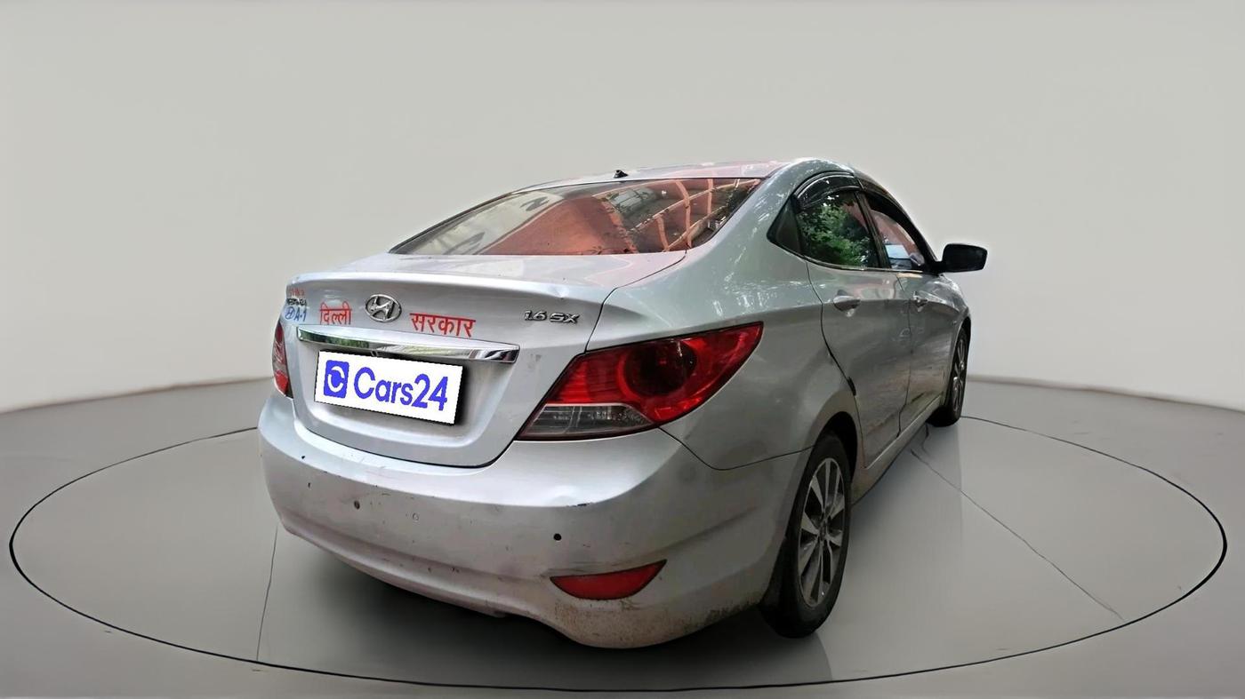 2013 Hyundai Verna FLUIDIC 1.6 VTVT, CNG, Manual, 75,327 km, exterior