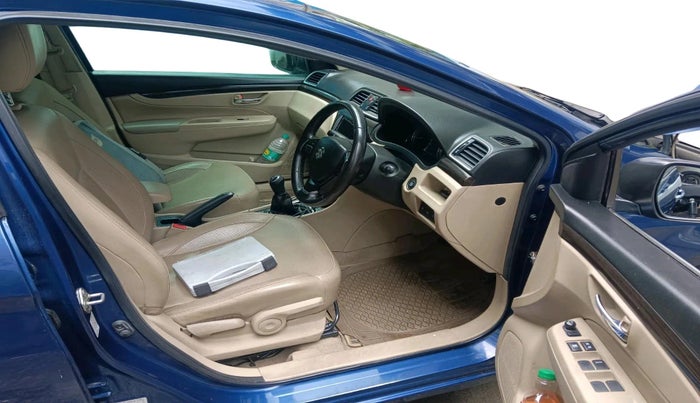 2017 Maruti Ciaz ALPHA DIESEL 1.3, Diesel, Manual, 80,250 km, interior