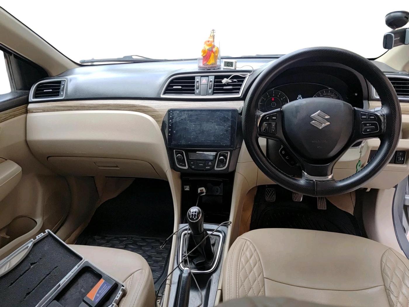 2021 Maruti Ciaz DELTA 1.5 SHVS MT PETROL, Petrol, Manual, 1,23,581 km, interior