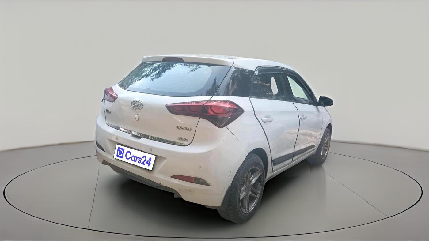 2016 Hyundai Elite i20 SPORTZ 1.2, CNG, Manual, 58,051 km, exterior