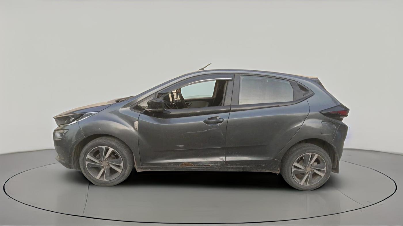 2021 Tata ALTROZ XZ PETROL, Petrol, Manual, 1,00,068 km, exterior