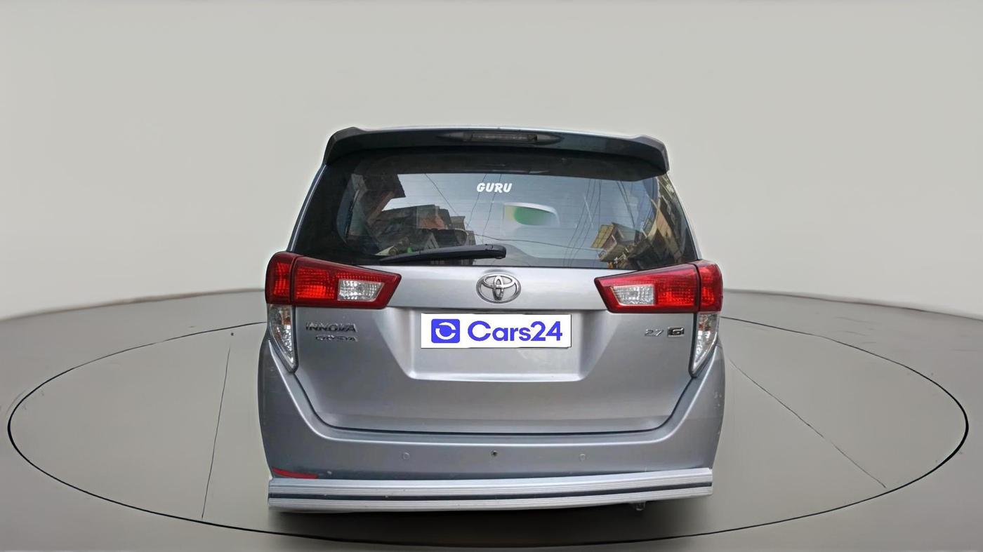 2016 Toyota Innova Crysta 2.7 GX AT 7 STR, CNG, Automatic, 1,11,731 km, exterior