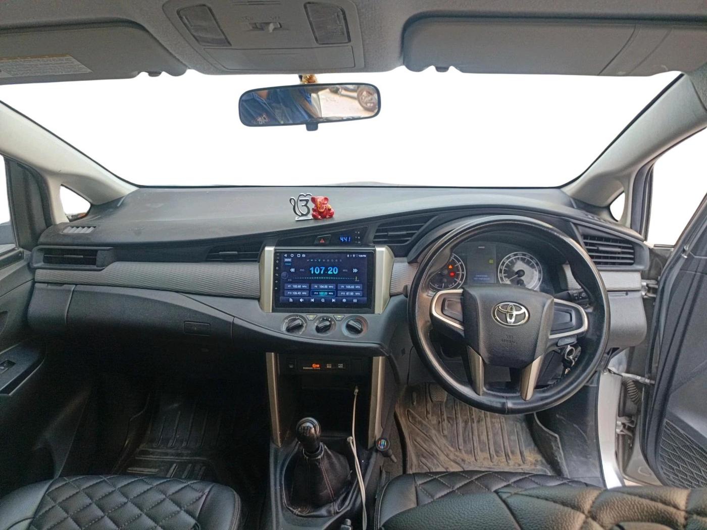 2016 Toyota Innova Crysta 2.7 GX AT 7 STR, CNG, Automatic, 1,11,731 km, interior