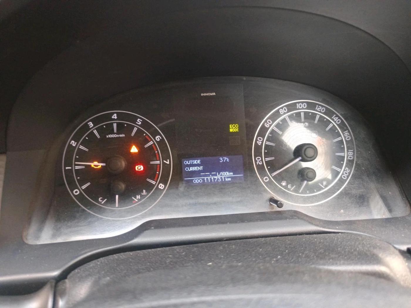 2016 Toyota Innova Crysta 2.7 GX AT 7 STR, CNG, Automatic, 1,11,731 km, interior