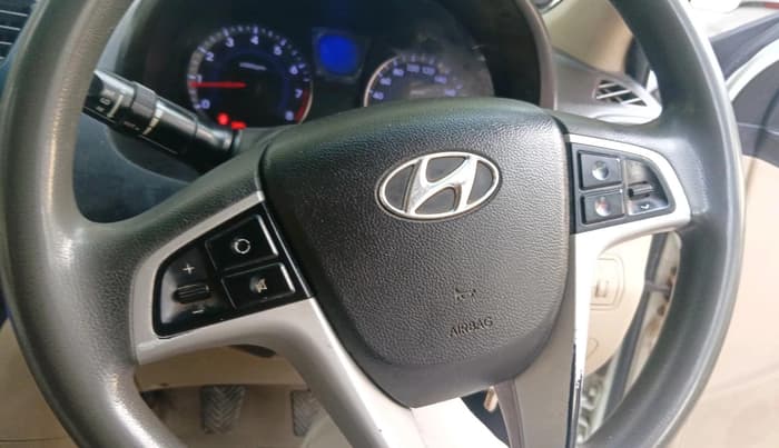 2012 Hyundai Verna FLUIDIC 1.6 VTVT EX, Petrol, Manual, 1,15,500 km, interior