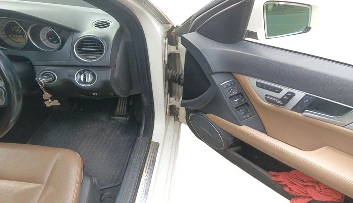 2012 Mercedes Benz C Class 200 CGI AVANTGARDE, Petrol, Automatic, 40,478 km, interior