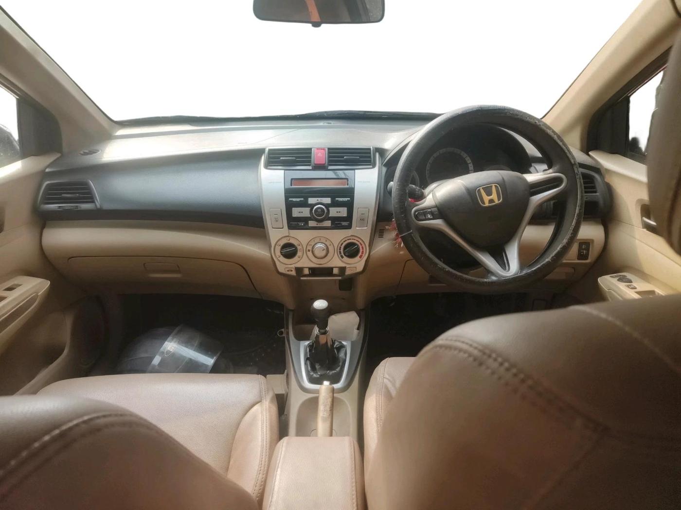 2011 Honda City 1.5L I-VTEC S MT, Petrol, Manual, 1,00,112 km, interior