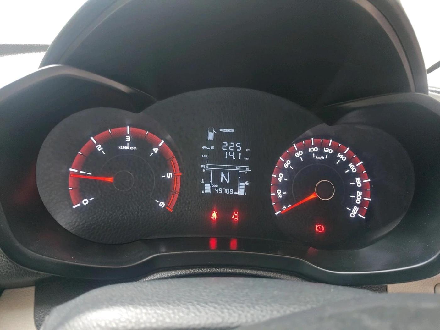 2021 Mahindra XUV300 W6 1.5 Diesel, Diesel, Manual, 49,708 km, interior