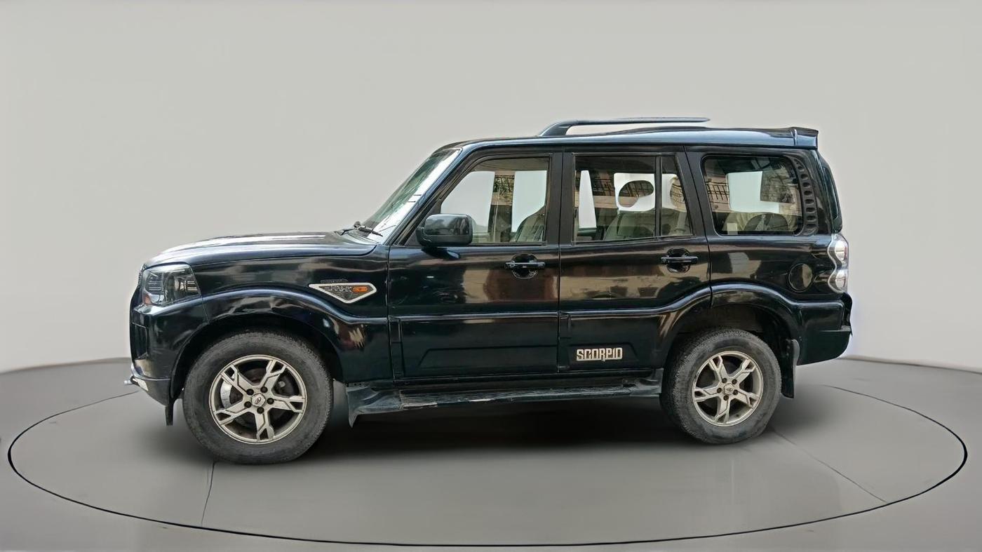 2017 Mahindra Scorpio S10 1.99 INTELLI-HYBRID, Diesel, Manual, 74,725 km, exterior