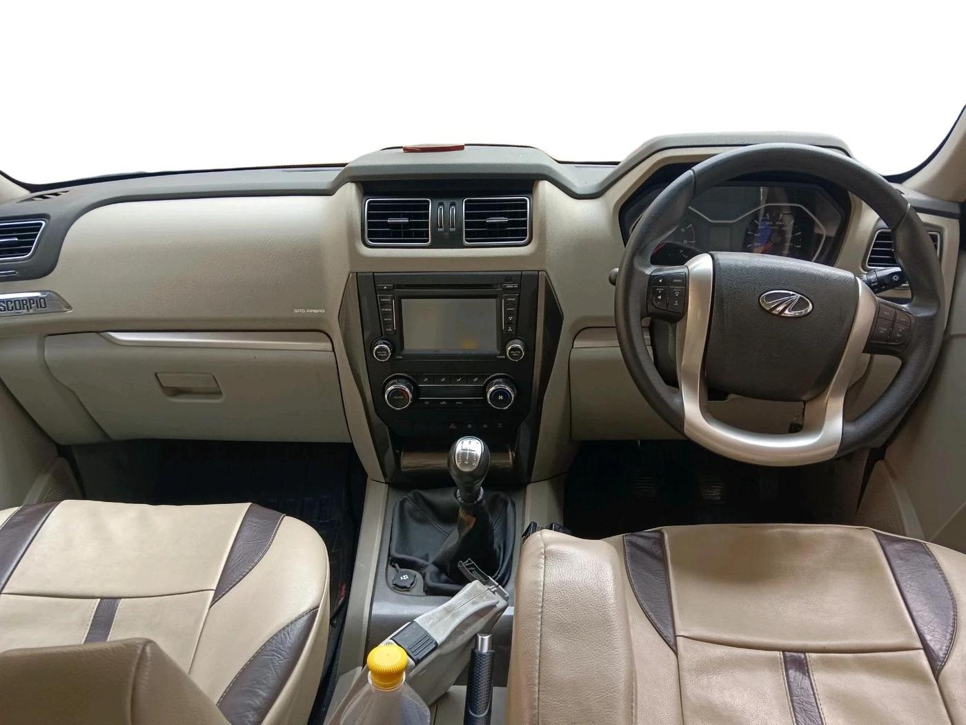 2017 Mahindra Scorpio S10 1.99 INTELLI-HYBRID, Diesel, Manual, 74,725 km, interior