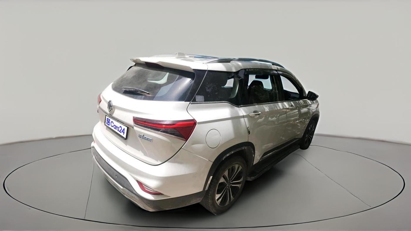 2022 MG HECTOR PLUS SHARP 1.5 PETROL TURBO HYBRID MT 6-STR, Petrol, Manual, 58,844 km, exterior
