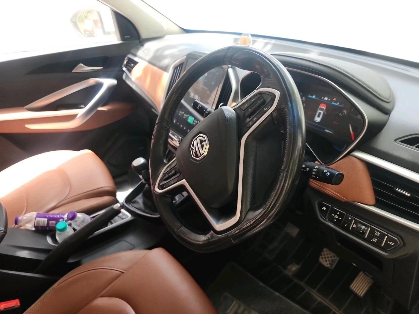 2022 MG HECTOR PLUS SHARP 1.5 PETROL TURBO HYBRID MT 6-STR, Petrol, Manual, 58,844 km, interior