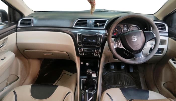 2017 Maruti Ciaz ZETA DIESEL 1.3, Diesel, Manual, 1,67,972 km, interior