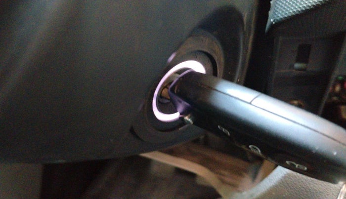 2016 Tata Tiago XZ PETROL, Petrol, Manual, 46,258 km, interior