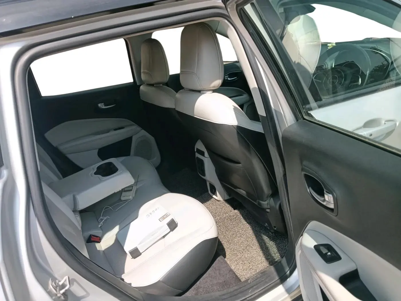2017 Jeep Compass LIMITED 1.4 PETROL AT, Petrol, Automatic, 80,400 km, interior
