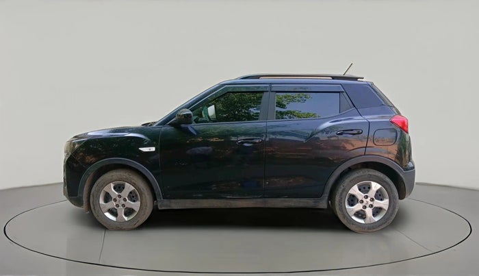 2023 Mahindra XUV300 W6 1.5 Diesel, Diesel, Manual, 71,756 km, exterior