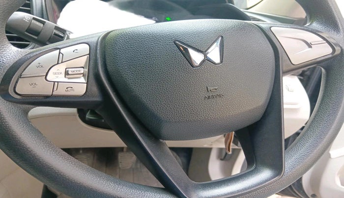 2023 Mahindra XUV300 W6 1.5 Diesel, Diesel, Manual, 71,756 km, interior