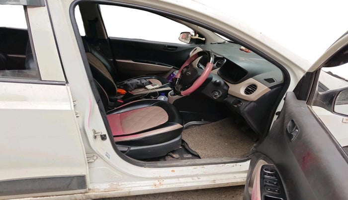 2017 Hyundai Grand i10 MAGNA U2 1.2 CRDI, Diesel, Manual, 75,143 km, interior