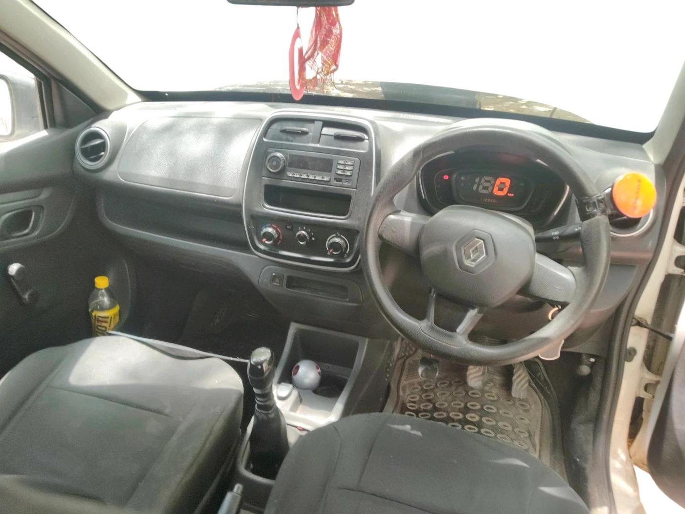 2017 Renault Kwid RXL, Petrol, Manual, 1,12,820 km, interior