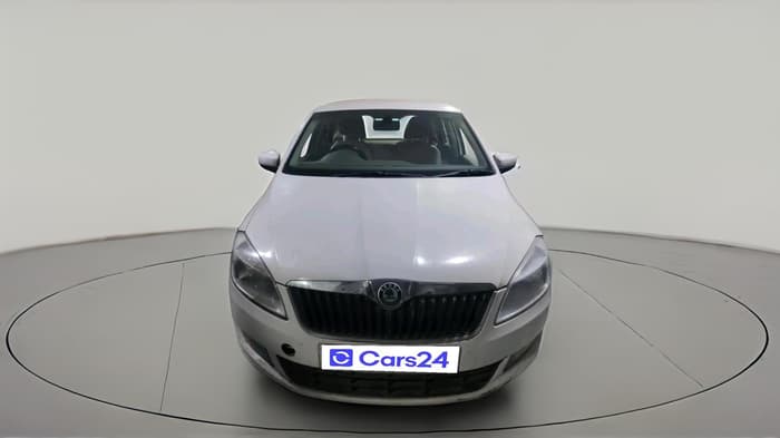 2014 Skoda Rapid AMBITION 1.6 MPI MT PLUS, Petrol, Manual, 1,03,354 km, exterior