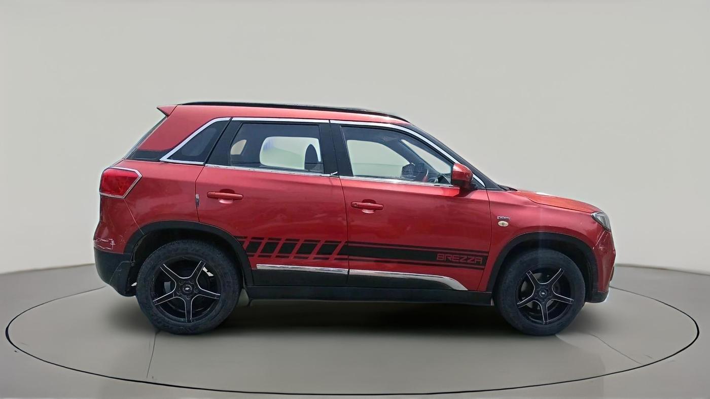 2017 Maruti Vitara Brezza VDI (O), Diesel, Manual, 66,213 km, exterior