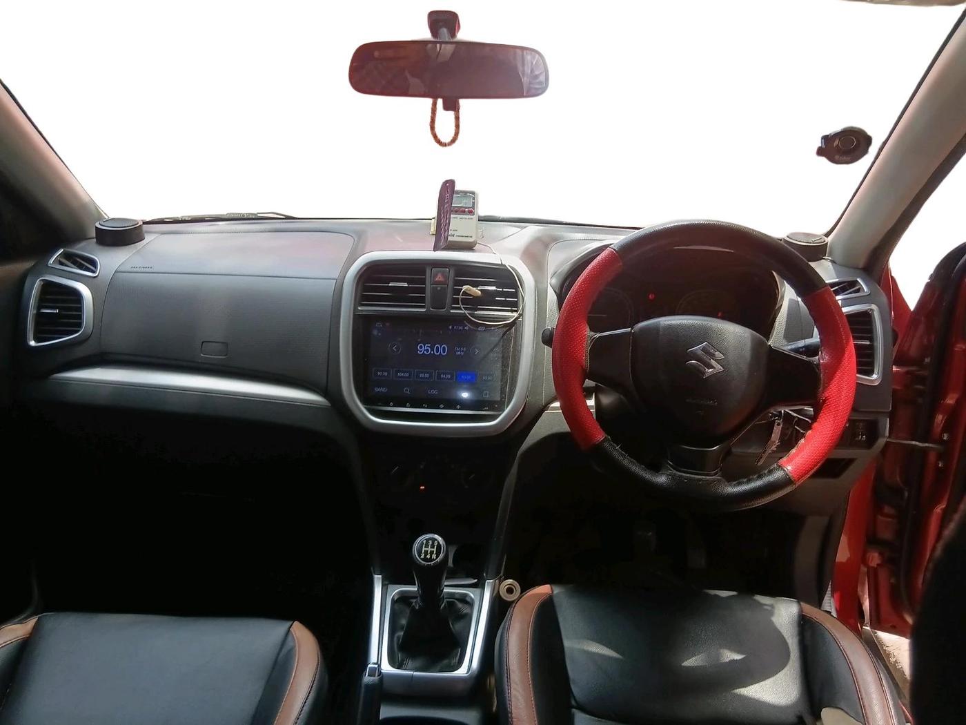 2017 Maruti Vitara Brezza VDI (O), Diesel, Manual, 66,213 km, interior