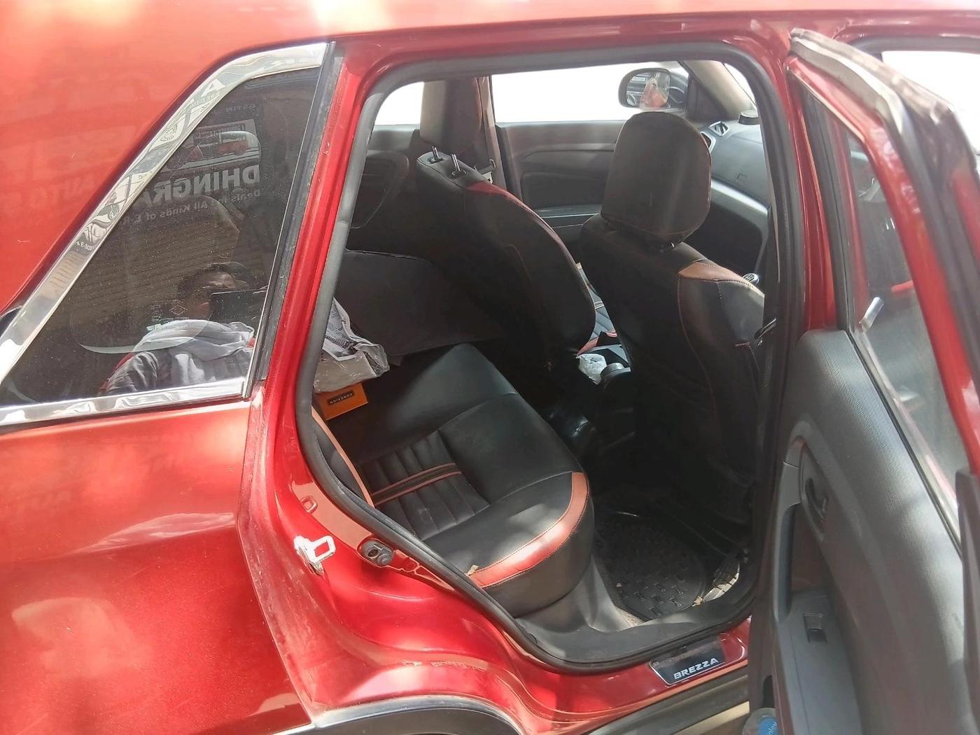 2017 Maruti Vitara Brezza VDI (O), Diesel, Manual, 66,213 km, interior