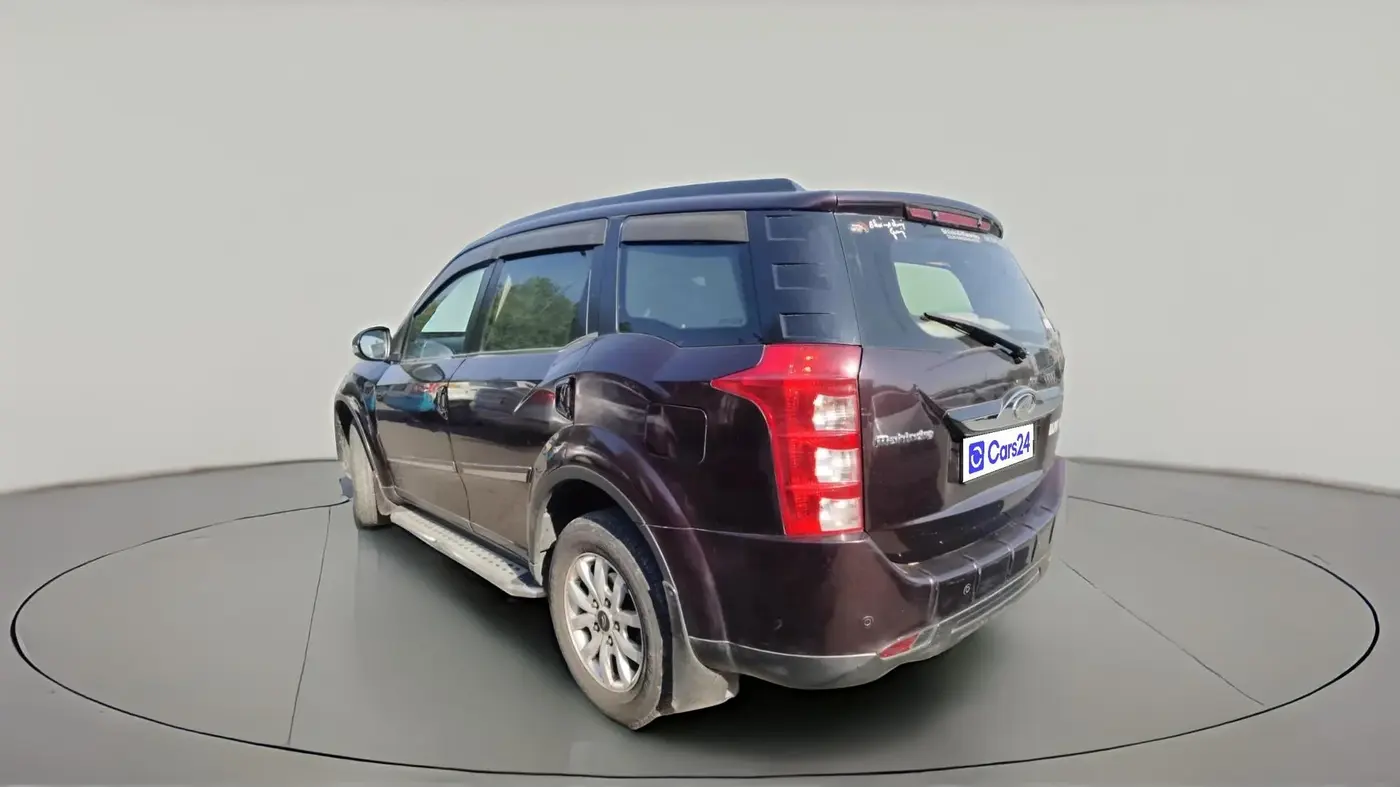 2016 Mahindra XUV500 W10 1.99, Diesel, Manual, 39,584 km, exterior