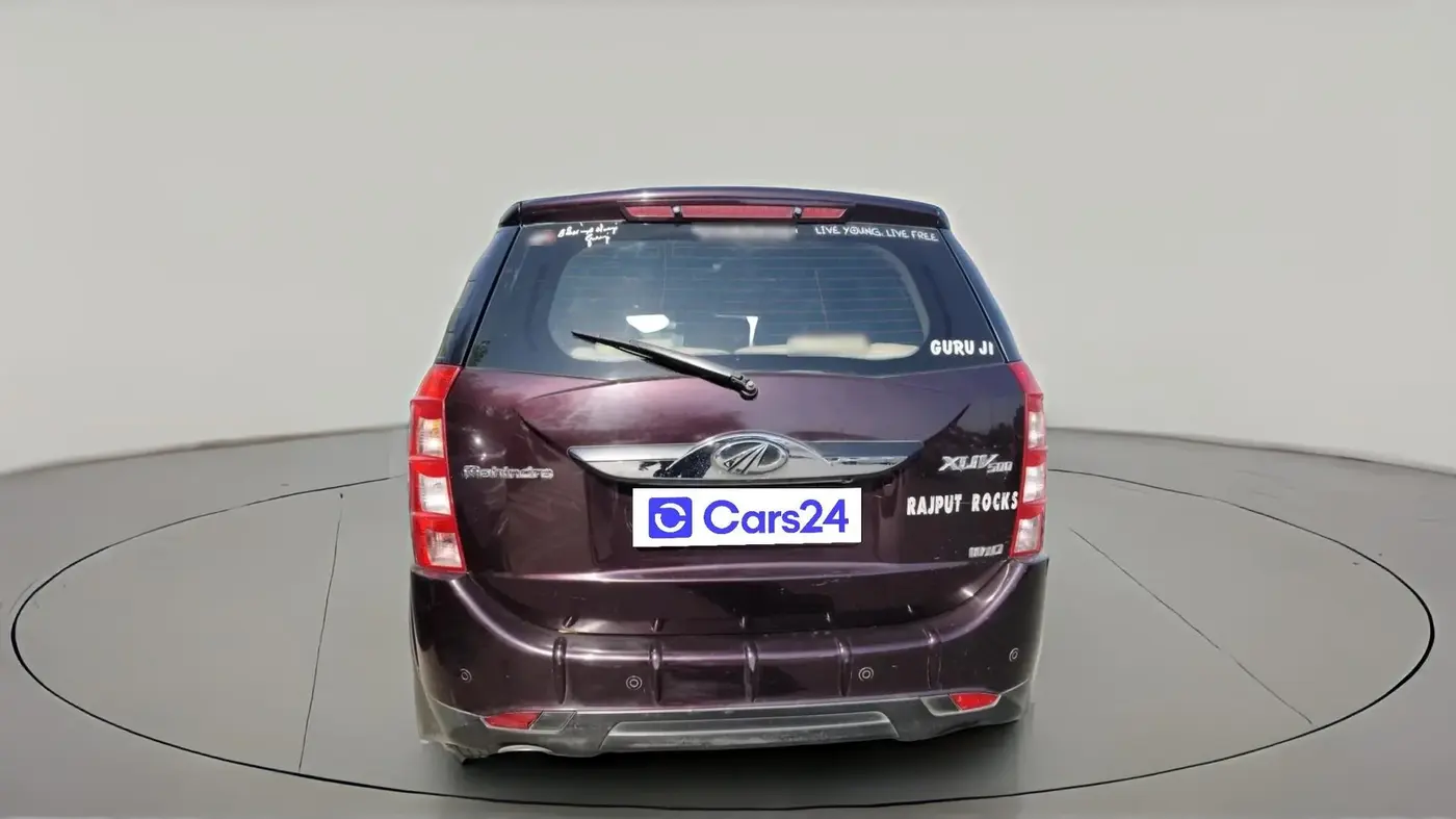 2016 Mahindra XUV500 W10 1.99, Diesel, Manual, 39,584 km, exterior