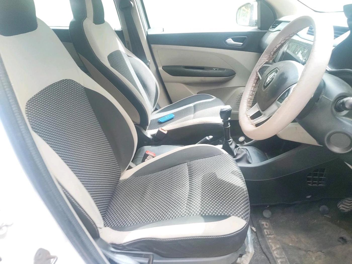 2019 Renault TRIBER RXZ, Petrol, Manual, 89,387 km, interior