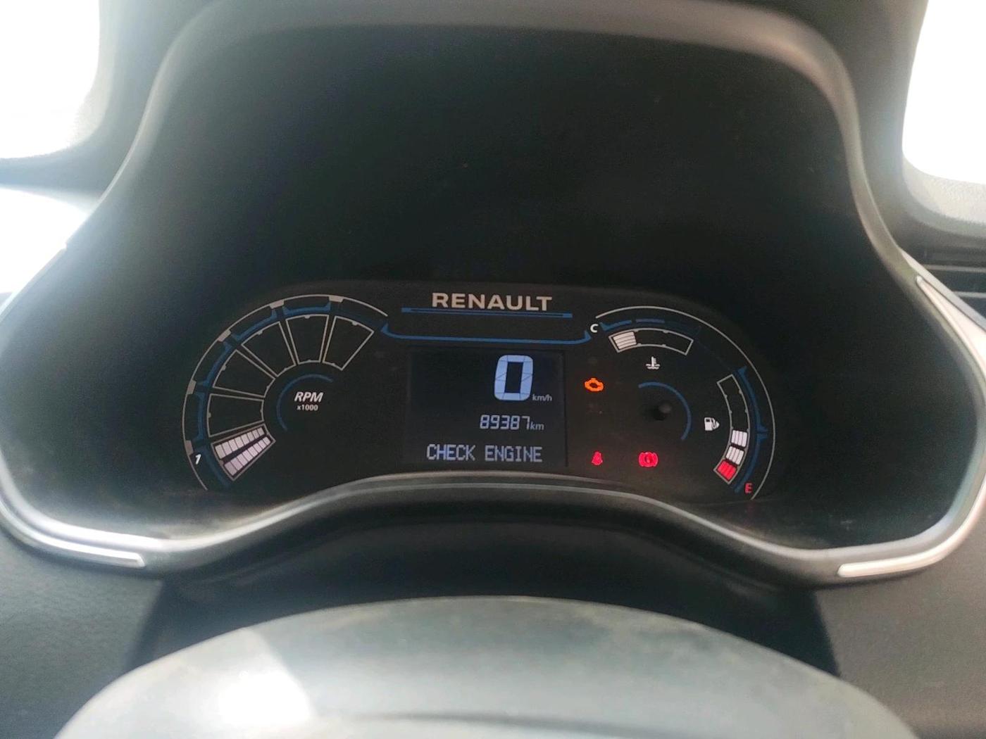 2019 Renault TRIBER RXZ, Petrol, Manual, 89,387 km, interior
