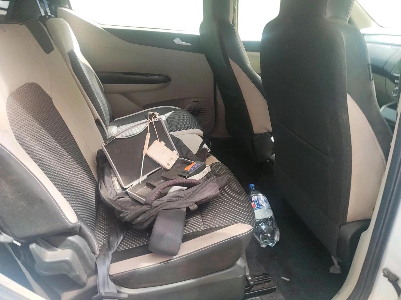 2019 Renault TRIBER RXZ, Petrol, Manual, 89,387 km, interior