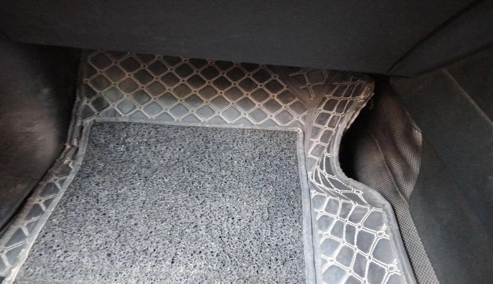 2016 Toyota Innova Crysta 2.4 VX 8 STR, Diesel, Manual, 1,73,589 km, interior