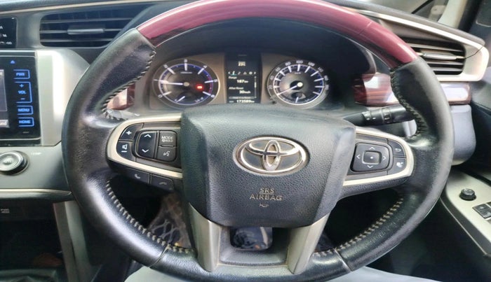 2016 Toyota Innova Crysta 2.4 VX 8 STR, Diesel, Manual, 1,73,589 km, interior