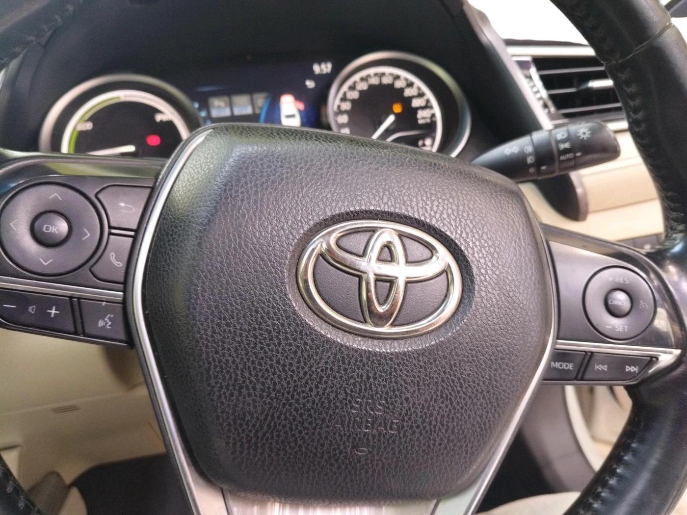 2020 Toyota Camry HYBRID, Hybrid, Automatic, 87,702 km, interior