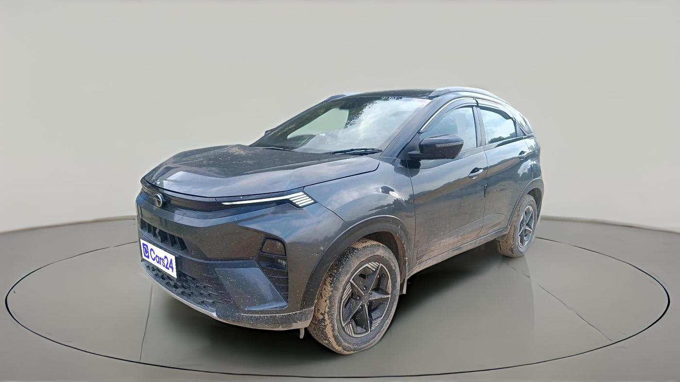 2024 Tata NEXON FEARLESS + SUNROOF DCA DUAL TONE 1.2 PETROL, Petrol, Automatic, 91,193 km, exterior