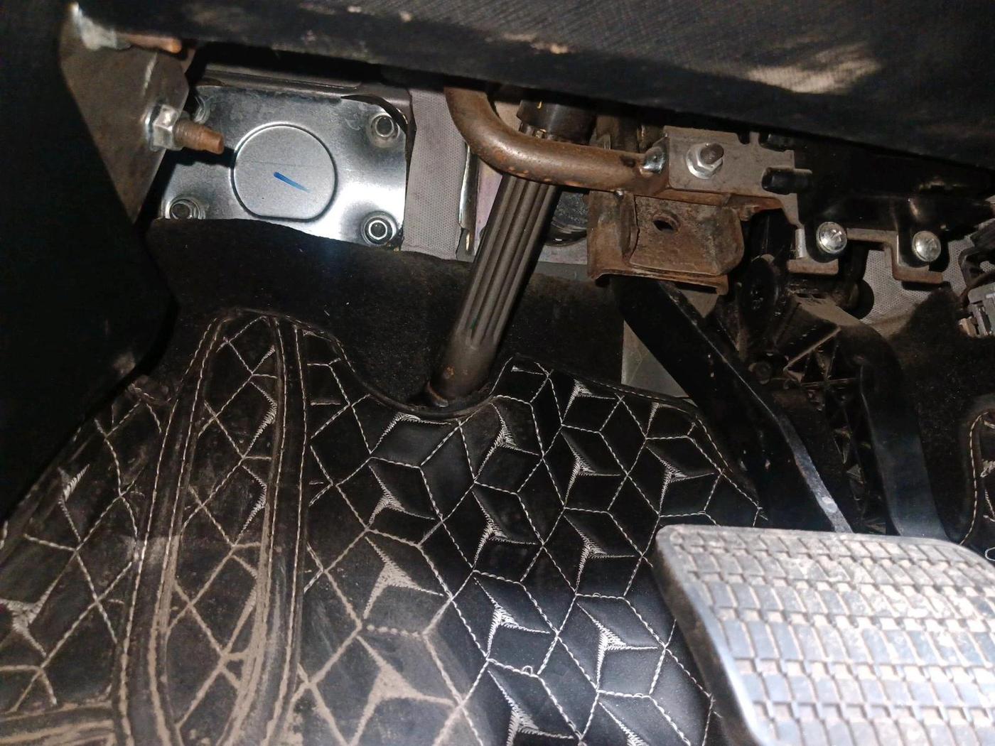 2024 Tata NEXON FEARLESS + SUNROOF DCA DUAL TONE 1.2 PETROL, Petrol, Automatic, 91,193 km, interior