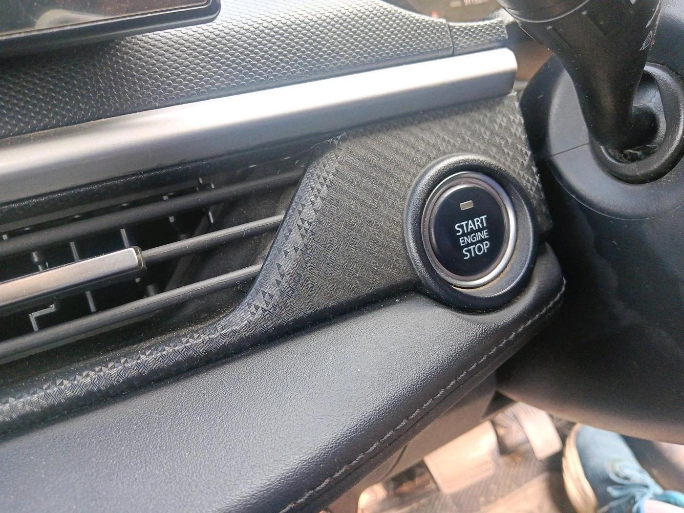 2024 Tata NEXON FEARLESS + SUNROOF DCA DUAL TONE 1.2 PETROL, Petrol, Automatic, 91,193 km, interior