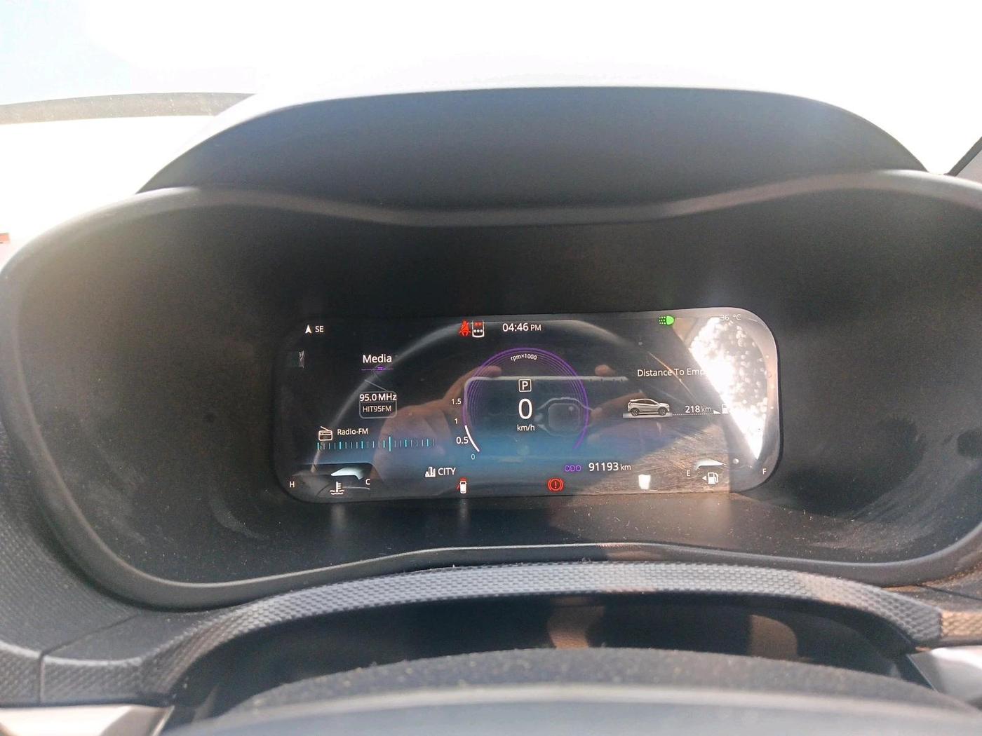 2024 Tata NEXON FEARLESS + SUNROOF DCA DUAL TONE 1.2 PETROL, Petrol, Automatic, 91,193 km, interior
