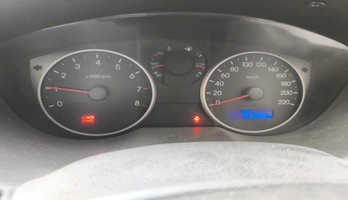 2012 Hyundai i20 SPORTZ 1.2, CNG, Manual, 1,23,883 km, interior