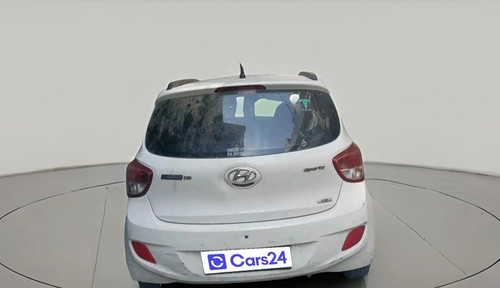 2015 Hyundai Grand i10 SPORTZ 1.2 KAPPA VTVT, Petrol, Manual, 1,64,569 km, exterior