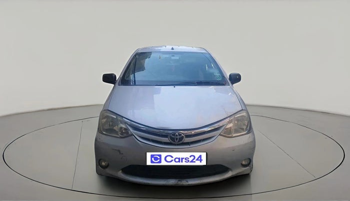 2011 Toyota Etios V, Petrol, Manual, 1,98,775 km, exterior