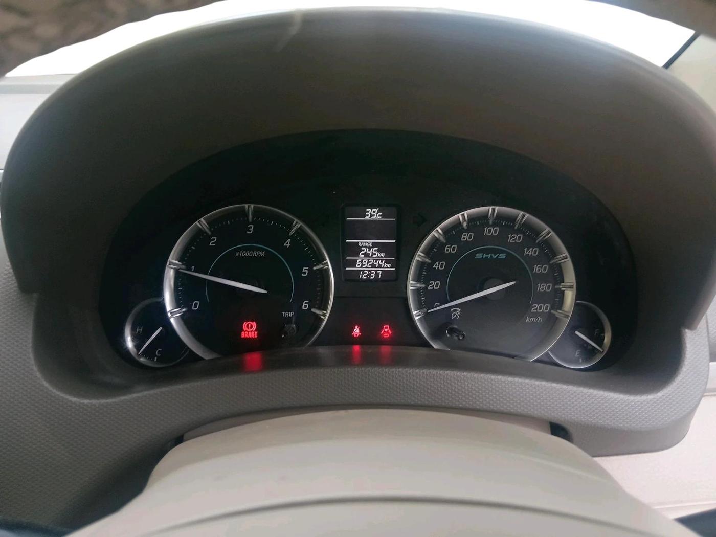 2016 Maruti Ertiga ZDI + SHVS, Diesel, Manual, 69,244 km, interior
