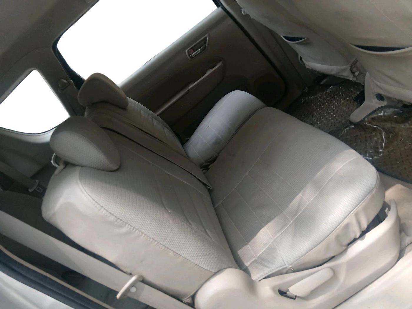 2016 Maruti Ertiga ZDI + SHVS, Diesel, Manual, 69,244 km, interior