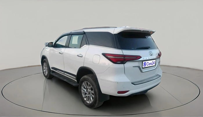 2023 Toyota Fortuner 4X4 MT 2.8 DIESEL, Diesel, Manual, 95,933 km, exterior