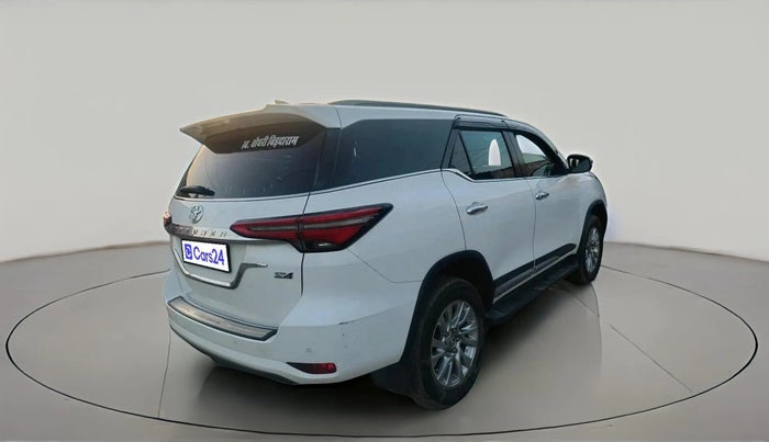 2023 Toyota Fortuner 4X4 MT 2.8 DIESEL, Diesel, Manual, 95,933 km, exterior