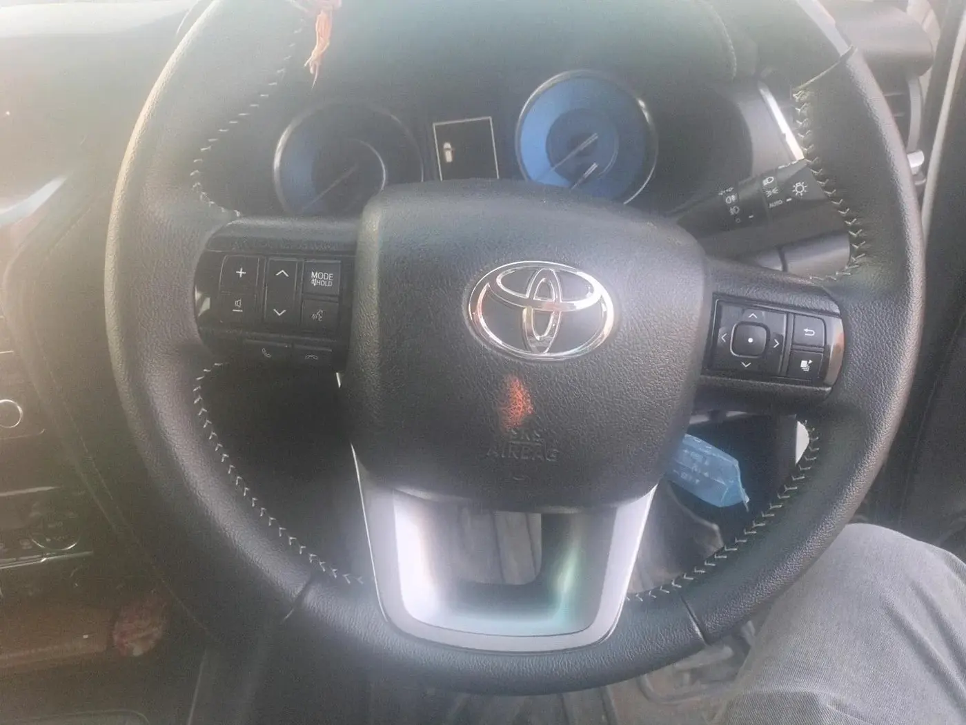 2023 Toyota Fortuner 4X4 MT 2.8 DIESEL, Diesel, Manual, 95,933 km, interior